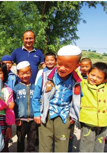 真愛是教育的別名——記臨夏東鄉(xiāng)縣坪莊鄉(xiāng)大坡村小學(xué)鄉(xiāng)村教師馬福元