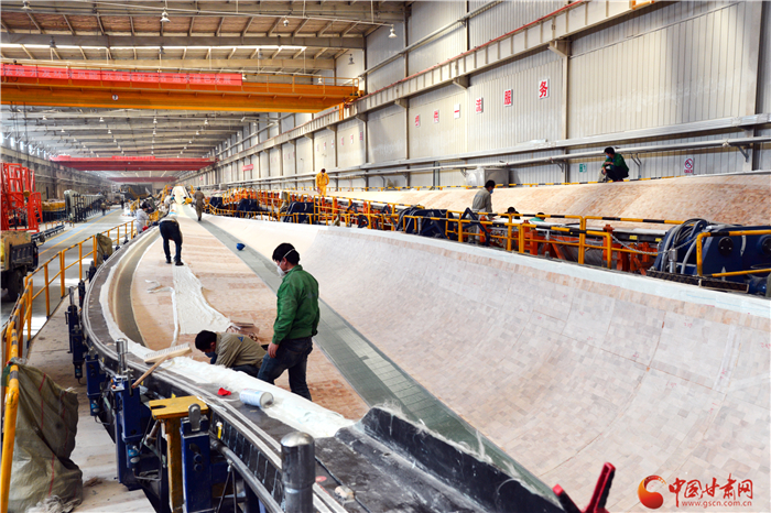 “擰緊”防控閥 打出“組合拳”——玉門市三向發(fā)力推動(dòng)疫情防控、復(fù)工復(fù)產(chǎn)、脫貧攻堅(jiān)齊頭并進(jìn)（圖）