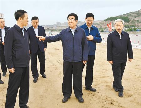 林鐸在蘭州市開展巡河調(diào)研時(shí)強(qiáng)調(diào)  建好治理工程提升環(huán)境質(zhì)量 切實(shí)擔(dān)起黃河生態(tài)保護(hù)重任