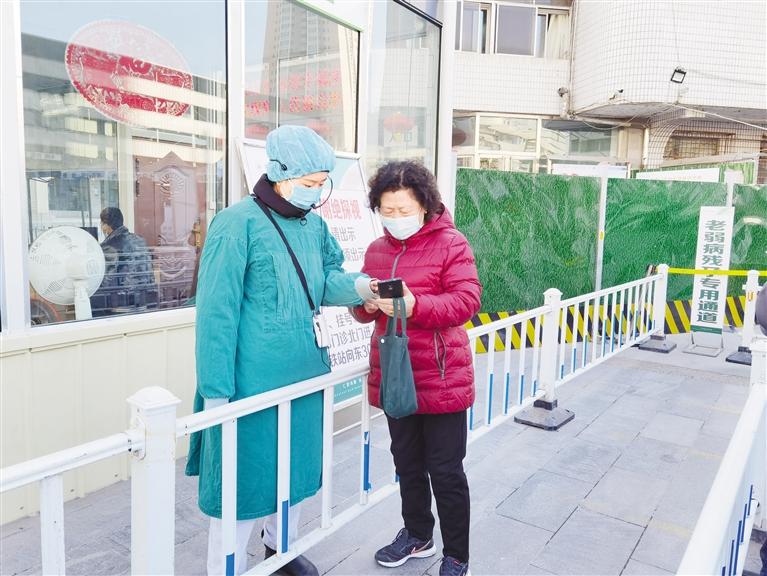 智能生活下，老年人的“數(shù)字鴻溝”如何跨越？