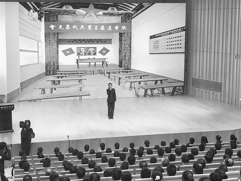 蘭州市開(kāi)展“學(xué)黨史、頌黨恩、跟黨走”紅色文化進(jìn)校園活動(dòng)