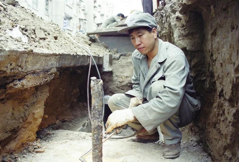 【尋訪百名先鋒黨員】記甘肅省優(yōu)秀共產(chǎn)黨員、蘭州市勞動模范、蘭石集團駱均均