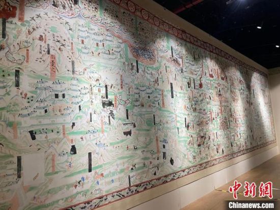 圖為展覽現(xiàn)場(chǎng)?！〗瓧顭?攝