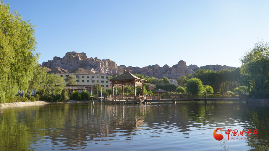 【小康圓夢·看甘肅】肅南：鄉(xiāng)村旅游托起百姓富?！敖痫埻搿?>
        </a><em>【小康圓夢·看甘肅】肅南：鄉(xiāng)村旅游托起百姓富?！敖痫埻搿?/em></li>
    <li><a  target=