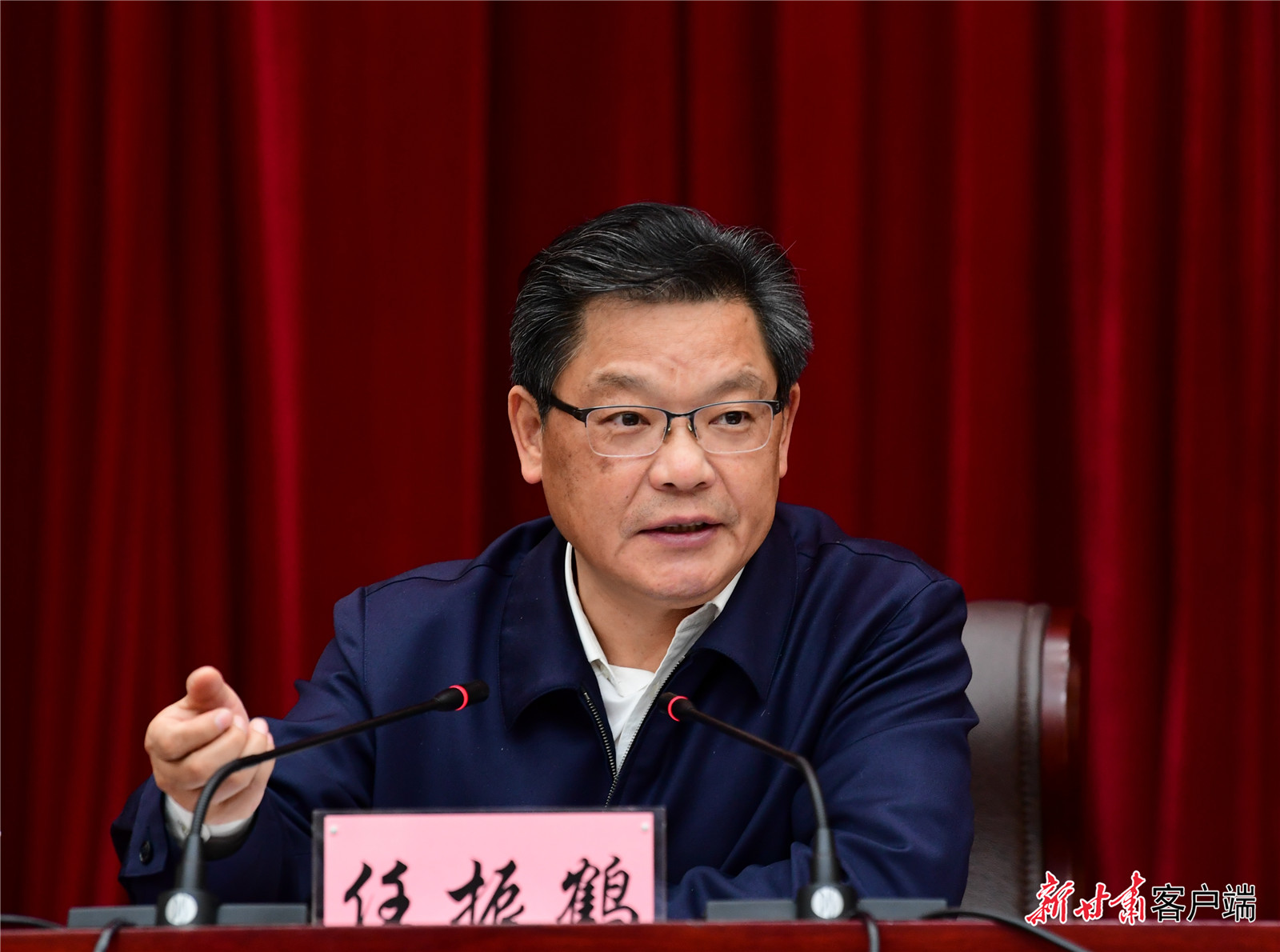 任振鶴在全省新型城鎮(zhèn)化工作推進(jìn)會議上強(qiáng)調(diào)：凝心聚力抓落實(shí)、蹄疾步穩(wěn)向前進(jìn)，奮力推進(jìn)新型城鎮(zhèn)化建設(shè)再上新臺階