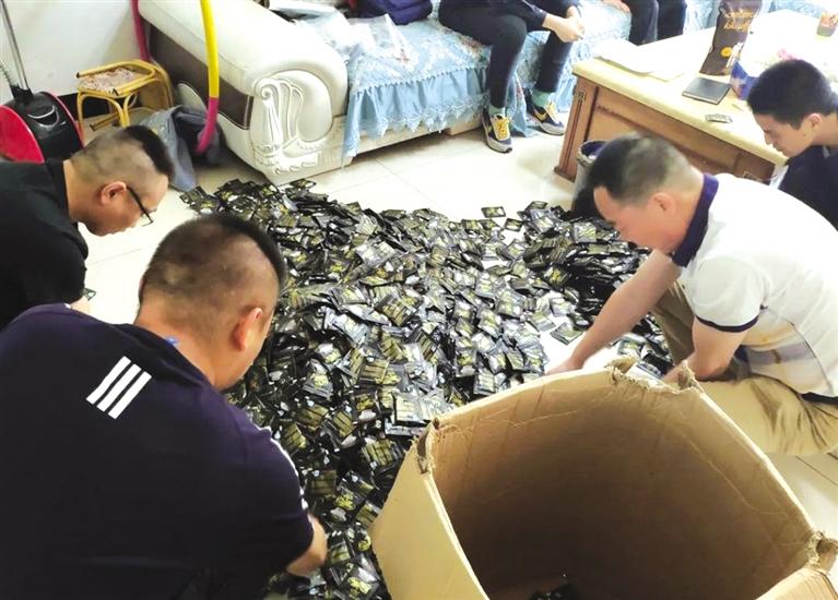 “減肥咖啡”竟含違禁藥 蘭州警方破獲特大網(wǎng)絡(luò)生產(chǎn)、銷售有毒、有害食品案