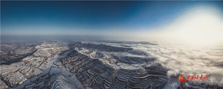 【隴拍客】蘭州榆中：穿越云?？刺萏?雪后家園似仙境