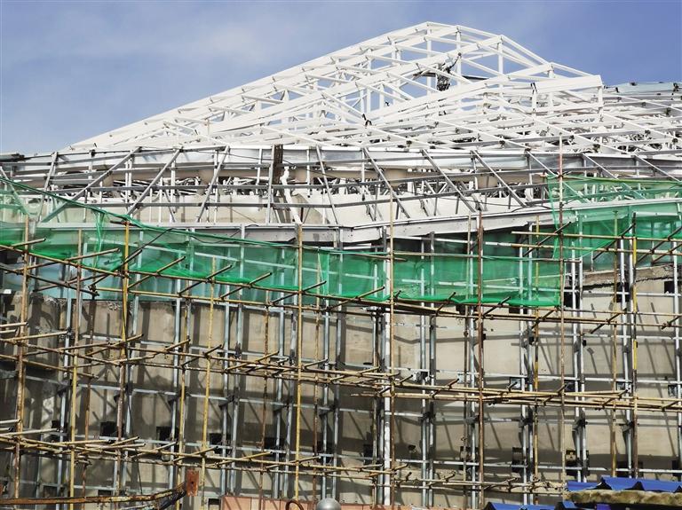 蘭州野生動物園配建項目建設(shè)抓進度忙施工 “游客服務中心”“動物行為展示館”雛形可見