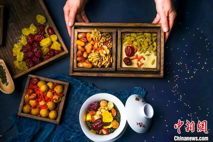 2023年5月，拍攝的臨夏蓋碗茶所需原料。(資料圖)臨夏市融媒體中心供圖